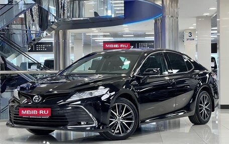 Toyota Camry, 2021 год, 3 150 000 рублей, 4 фотография