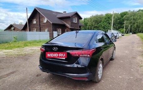 Hyundai Solaris II рестайлинг, 2021 год, 1 500 000 рублей, 7 фотография
