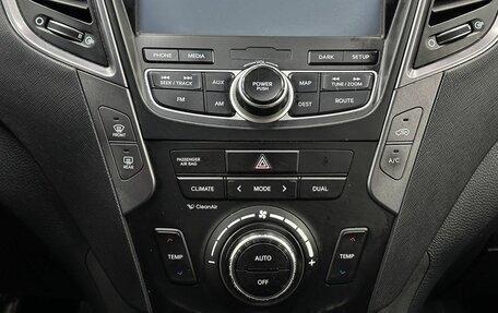 Hyundai Santa Fe III рестайлинг, 2013 год, 1 399 999 рублей, 15 фотография