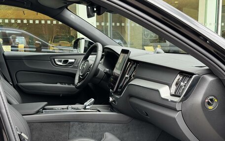 Volvo XC60 II, 2025 год, 8 300 000 рублей, 17 фотография
