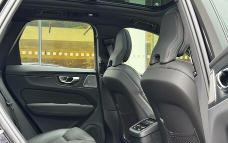 Volvo XC60 II, 2025 год, 8 300 000 рублей, 21 фотография