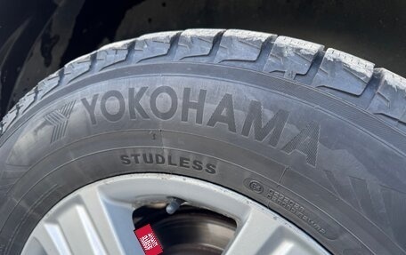 Toyota Land Cruiser 200, 2012 год, 3 300 000 рублей, 7 фотография