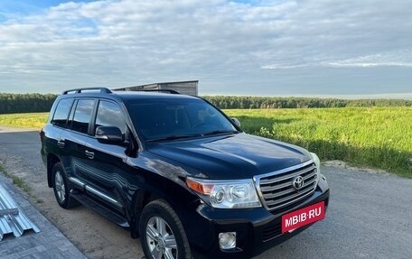 Toyota Land Cruiser 200, 2012 год, 3 300 000 рублей, 3 фотография