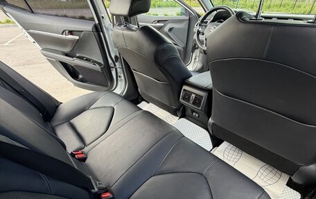 Toyota Camry, 2020 год, 3 150 000 рублей, 12 фотография
