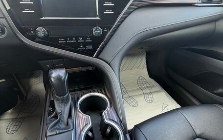Toyota Camry, 2020 год, 3 150 000 рублей, 9 фотография