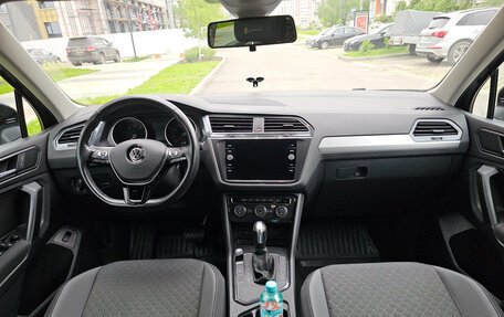 Volkswagen Tiguan II, 2020 год, 2 180 000 рублей, 10 фотография