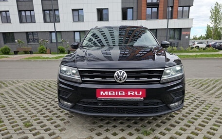 Volkswagen Tiguan II, 2020 год, 2 180 000 рублей, 3 фотография