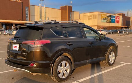 Toyota RAV4, 2015 год, 2 300 000 рублей, 6 фотография