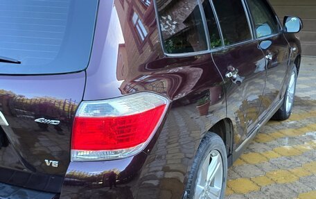 Toyota Highlander III, 2012 год, 2 300 000 рублей, 12 фотография