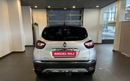 Renault Kaptur I рестайлинг, 2017 год, 1 490 000 рублей, 4 фотография
