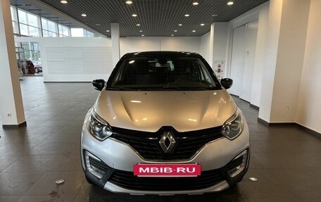 Renault Kaptur I рестайлинг, 2017 год, 1 490 000 рублей, 8 фотография