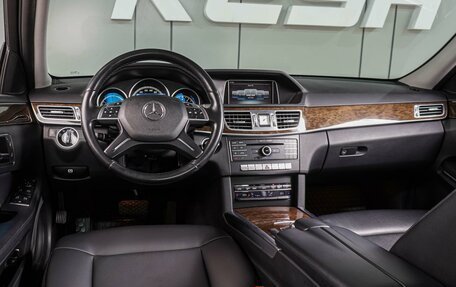Mercedes-Benz E-Класс, 2015 год, 2 229 000 рублей, 6 фотография