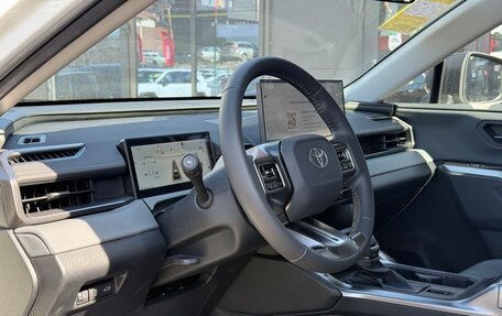 Toyota RAV4, 2026 год, 3 850 000 рублей, 17 фотография