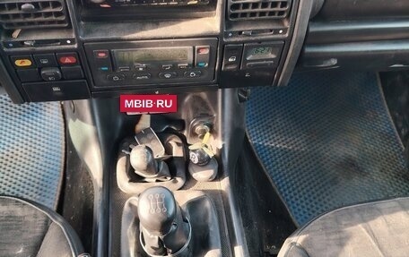 Land Rover Discovery III, 2002 год, 950 000 рублей, 8 фотография