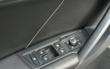 Volkswagen Tiguan II, 2022 год, 3 450 000 рублей, 14 фотография