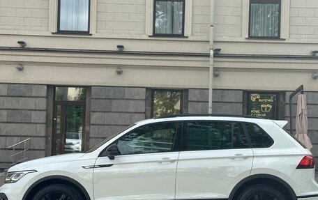Volkswagen Tiguan II, 2022 год, 3 450 000 рублей, 6 фотография