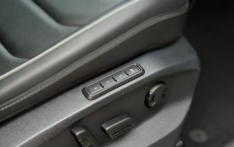 Volkswagen Tiguan II, 2022 год, 3 450 000 рублей, 20 фотография