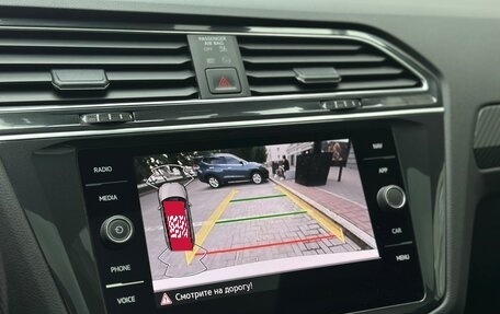 Volkswagen Tiguan II, 2022 год, 3 450 000 рублей, 26 фотография