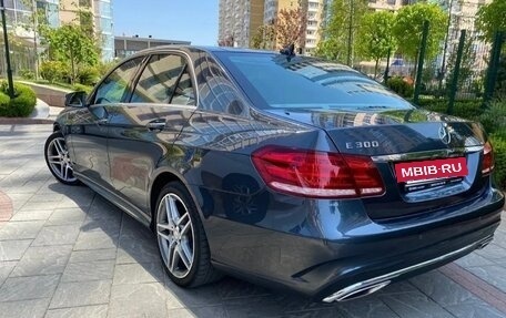 Mercedes-Benz E-Класс, 2013 год, 2 500 000 рублей, 3 фотография