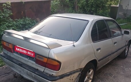 Nissan Primera II рестайлинг, 1993 год, 65 000 рублей, 6 фотография