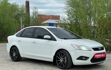 Ford Focus II рестайлинг, 2011 год, 750 000 рублей, 2 фотография