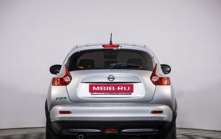 Nissan Juke II, 2012 год, 1 049 000 рублей, 7 фотография