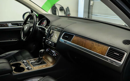 Volkswagen Touareg III, 2016 год, 2 749 000 рублей, 20 фотография