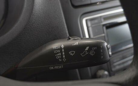 Volkswagen Polo VI (EU Market), 2013 год, 850 000 рублей, 18 фотография