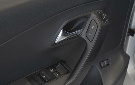 Volkswagen Polo VI (EU Market), 2013 год, 850 000 рублей, 15 фотография