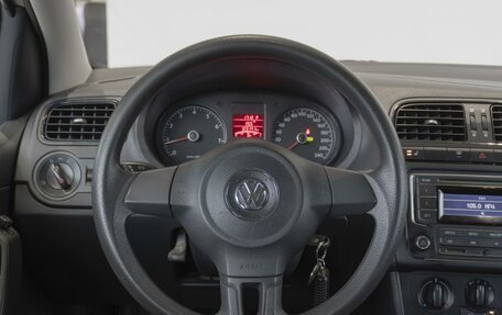 Volkswagen Polo VI (EU Market), 2013 год, 850 000 рублей, 16 фотография