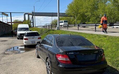 Mercedes-Benz C-Класс, 2010 год, 700 000 рублей, 4 фотография