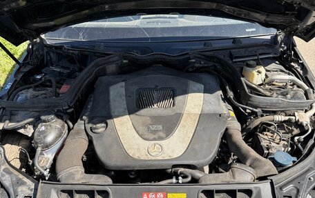 Mercedes-Benz C-Класс, 2010 год, 700 000 рублей, 3 фотография
