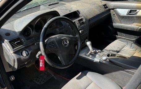 Mercedes-Benz C-Класс, 2010 год, 700 000 рублей, 2 фотография