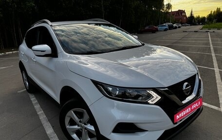 Nissan Qashqai, 2019 год, 1 800 000 рублей, 2 фотография