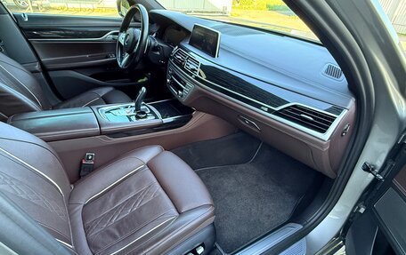 BMW 7 серия, 2021 год, 6 500 000 рублей, 15 фотография