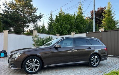 Mercedes-Benz E-Класс, 2014 год, 2 200 000 рублей, 9 фотография