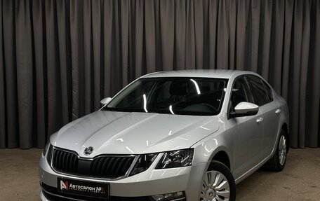 Skoda Octavia IV, 2020 год, 1 799 999 рублей, 2 фотография