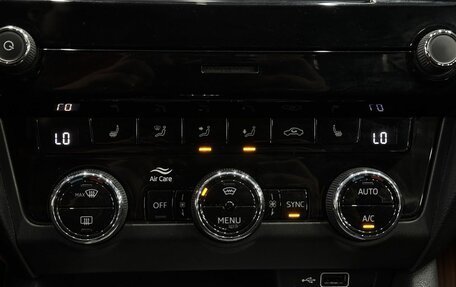 Skoda Octavia IV, 2020 год, 1 799 999 рублей, 18 фотография