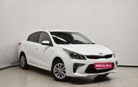 KIA Rio IV, 2018 год, 1 030 000 рублей, 4 фотография