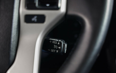 Toyota Land Cruiser Prado 150 рестайлинг 2, 2012 год, 2 499 000 рублей, 13 фотография