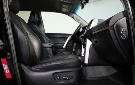 Toyota Land Cruiser Prado 150 рестайлинг 2, 2012 год, 2 499 000 рублей, 26 фотография