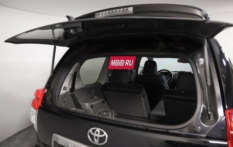 Toyota Land Cruiser Prado 150 рестайлинг 2, 2012 год, 2 499 000 рублей, 30 фотография