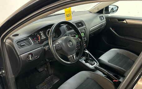 Volkswagen Jetta VI, 2013 год, 910 000 рублей, 7 фотография