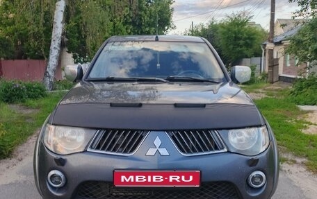 Mitsubishi L200 IV рестайлинг, 2008 год, 910 000 рублей, 1 фотография