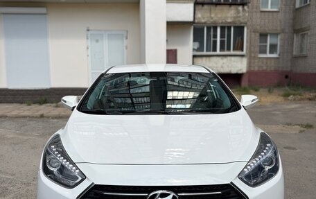 Hyundai i40 I рестайлинг, 2015 год, 880 000 рублей, 1 фотография