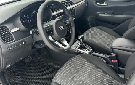 KIA Rio IV, 2018 год, 1 325 000 рублей, 19 фотография