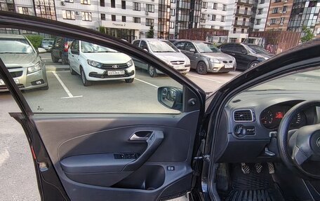 Volkswagen Polo VI (EU Market), 2011 год, 550 000 рублей, 21 фотография