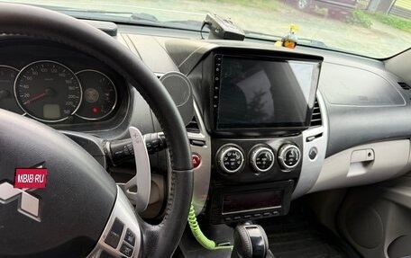 Mitsubishi Pajero Sport II рестайлинг, 2012 год, 1 600 000 рублей, 14 фотография