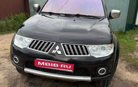 Mitsubishi Pajero Sport II рестайлинг, 2012 год, 1 600 000 рублей, 20 фотография