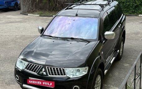 Mitsubishi Pajero Sport II рестайлинг, 2012 год, 1 600 000 рублей, 23 фотография